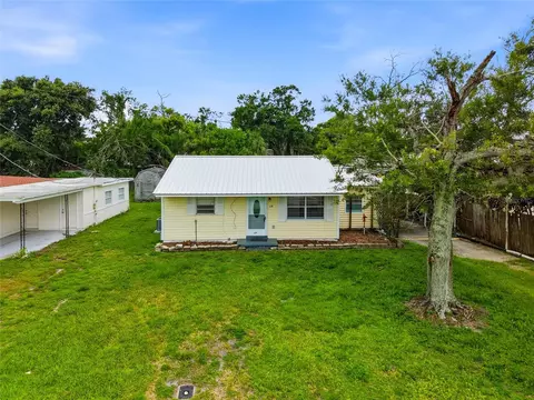 128 NW 10th Dr, Mulberry, FL 33860