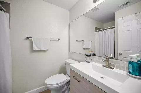 Bath - 10195 Sailwinds Blvd N #201, Largo, FL 33773 photo 1 of 3