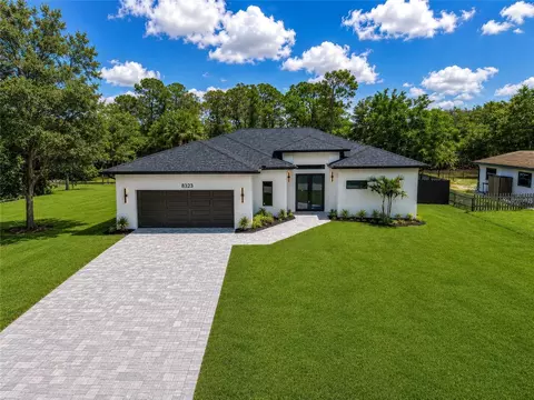 8323 Amendola Ave, North Port, FL 34291
