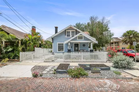 634 6th St N, Saint Petersburg, FL 33701
