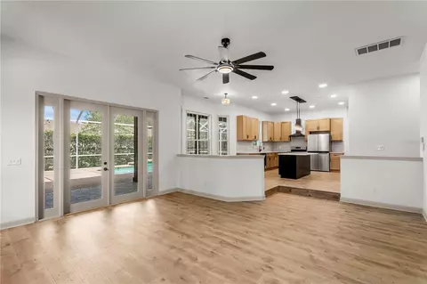 Living - 8807 Eagle Watch Dr, Riverview, FL 33578 photo 11 of 18