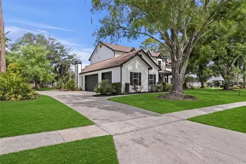 Exterior - 8807 Eagle Watch Dr, Riverview, FL 33578 photo 10 of 14