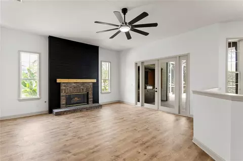 Living - 8807 Eagle Watch Dr, Riverview, FL 33578 photo 9 of 18
