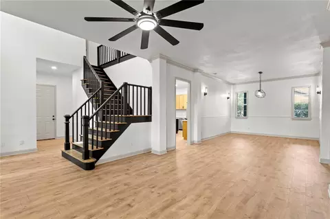 Living - 8807 Eagle Watch Dr, Riverview, FL 33578 photo 3 of 18