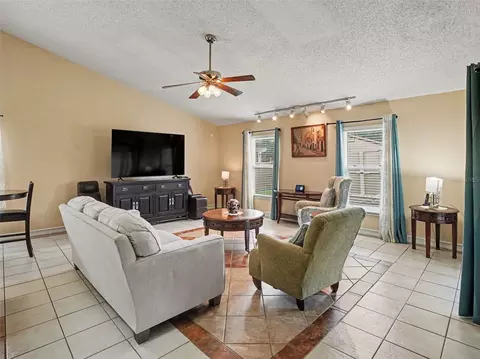 400 Misty Meadow Dr, Ocoee, FL 34761 photo 3