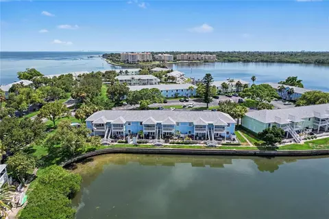 5176 Salmon Dr SE #A, Saint Petersburg, FL 33705