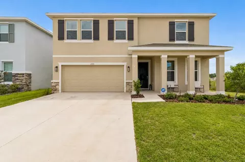 2510 Warren Acres Blvd, Wesley Chapel, FL 33543
