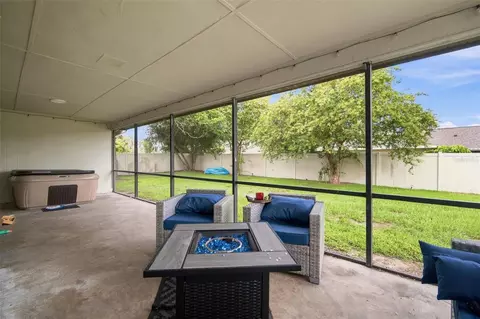 2901 Beagle Pl, Seffner, FL 33584 photo 18
