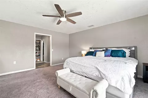 2901 Beagle Pl, Seffner, FL 33584 photo 13