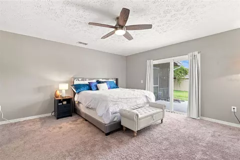 2901 Beagle Pl, Seffner, FL 33584 photo 12