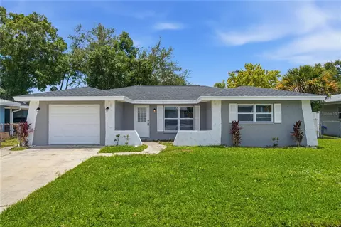 1811 Forest Dr, Oldsmar, FL 34677