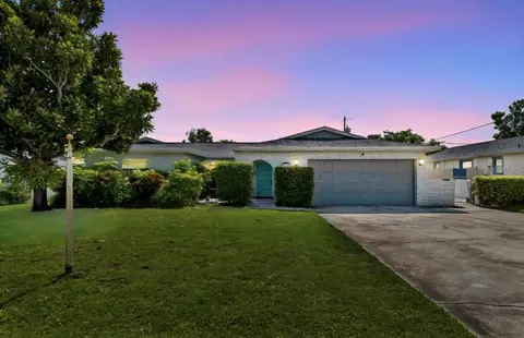 5127 Caesar Way S, Saint Petersburg, FL 33712