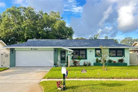 9470 Joel Dr, Seminole, FL 33777
