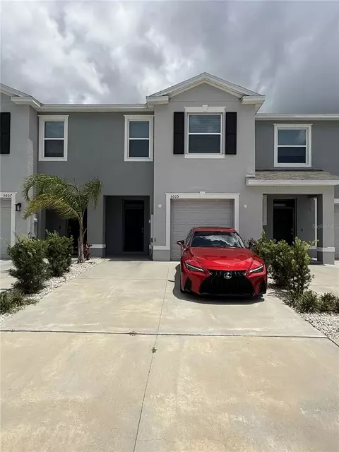 5005 Gilded Bard Ct, Wimauma, FL 33598