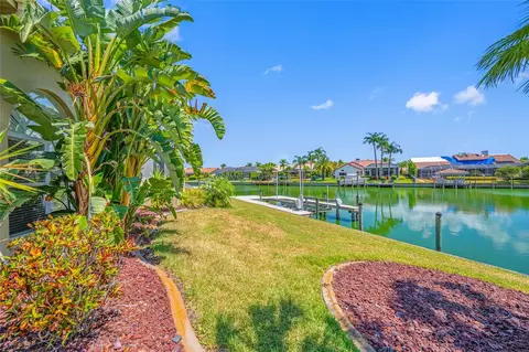 9801 Compass Point Way, Tampa, FL 33615