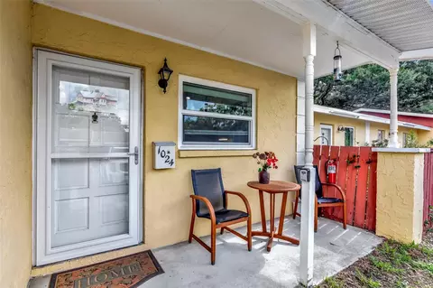 1024 De Soto Dr, Dunedin, FL 34698