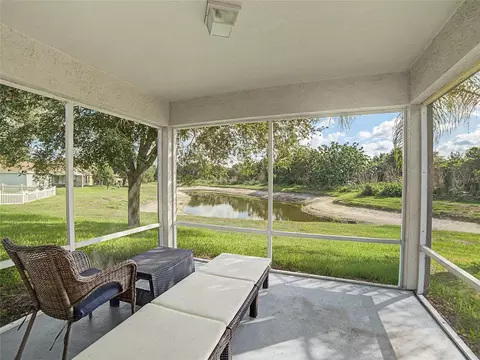 Exterior - 11620 Hammocks Glade Dr, Riverview, FL 33569 photo 4 of 6