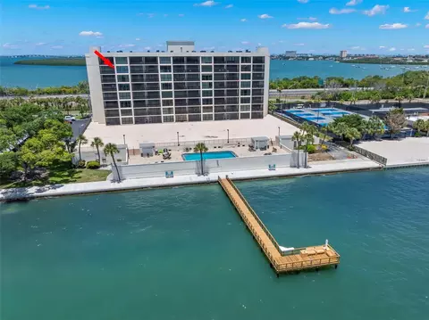 7100 Sunshine Skyway Ln S #703, Saint Petersburg, FL 33711