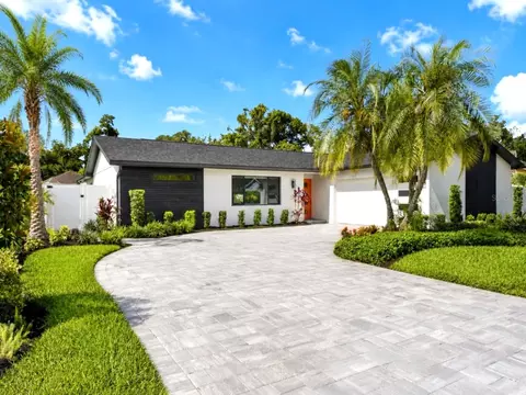906 Samy Dr, Tampa, FL 33613