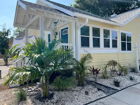 1137 Highland St S, Saint Petersburg, FL 33701