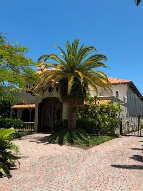 4803 W Woodmere Rd, Tampa, FL 33609