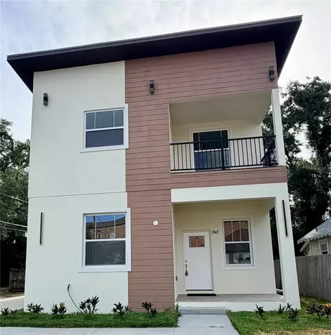 2141 Upton Ct S, Saint Petersburg, FL 33712