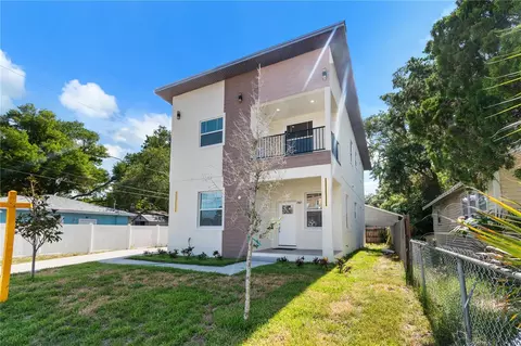 2141 Upton Ct S, Saint Petersburg, FL 33712