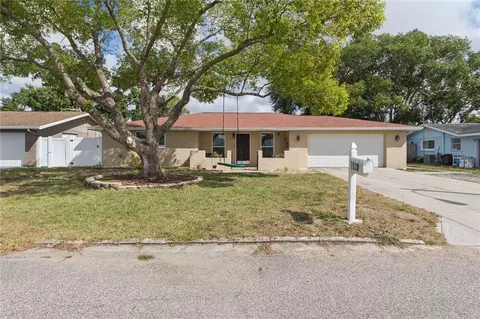 7528 Scottie Dr, Port Richey, FL 34668