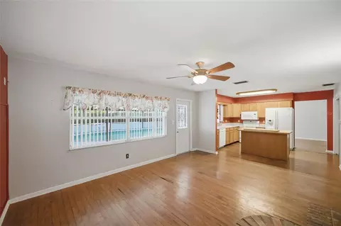 Living - 2969 Forest Cir, Seffner, FL 33584 photo 6 of 7