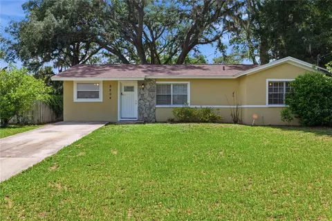 9804 N Elmer St, Tampa, FL 33612