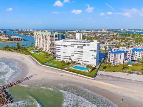 7000 Beach Plz #207, Saint Pete Beach, FL 33706