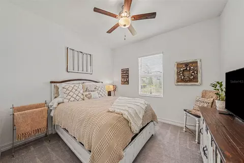 Bedroom - 12840 Bergstrom Bay Dr, Riverview, FL 33579 photo 4 of 5