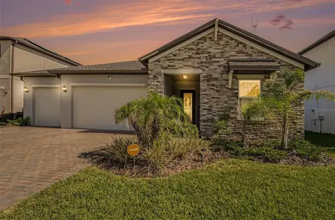 Exterior - 12840 Bergstrom Bay Dr, Riverview, FL 33579 photo 2 of 6