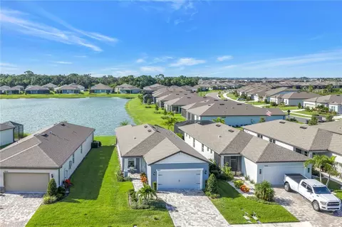 View/Area - 9442 Ballaster Pointe, Parrish, FL 34219 photo 3 of 7