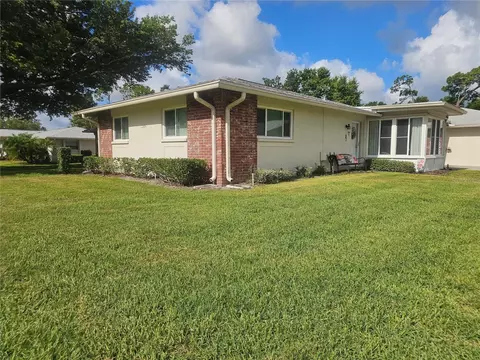 1009 Queen Anne Dr #B, Palm Harbor, FL 34684