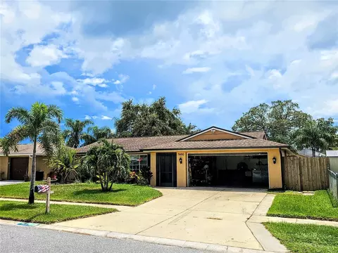 5650 Bittersweet Dr, Holiday, FL 34690