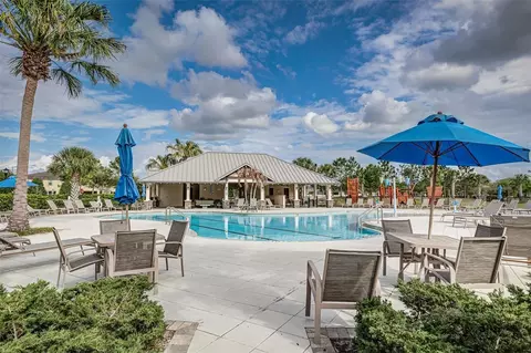 Exterior - 11670 Cambium Crown Dr, Riverview, FL 33569 photo 10 of 10