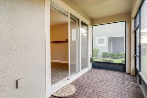 Exterior - 11670 Cambium Crown Dr, Riverview, FL 33569 photo 6 of 10