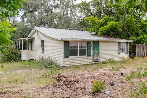 11835 Circle B Rd, Dade City, FL 33525