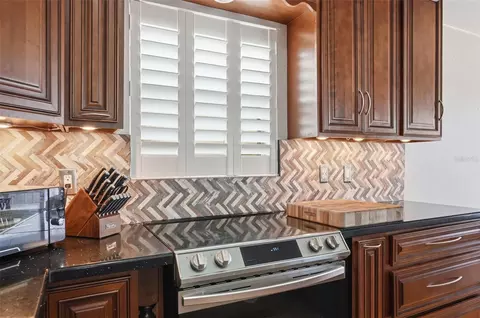 Kitchen - 3420 Eagle Nest Dr, Hernando Beach, FL 34607 photo 5 of 9