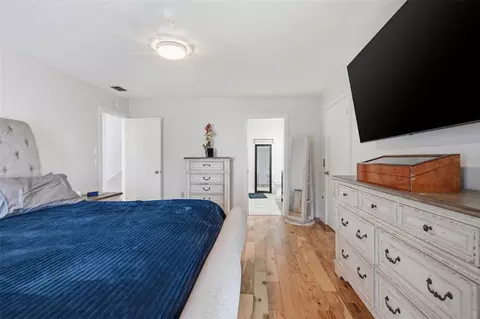 Bedroom - 3420 Eagle Nest Dr, Hernando Beach, FL 34607 photo 2 of 5