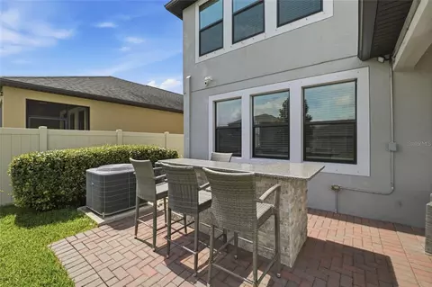 Exterior - 9731 Ivory Dr, Ruskin, FL 33573 photo 5 of 11