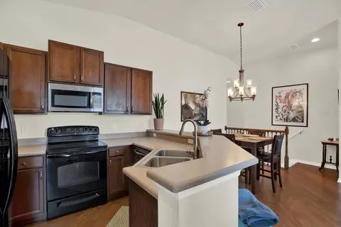 Kitchen - 8919 Moonlit Meadows Loop, Riverview, FL 33578 photo 2 of 4