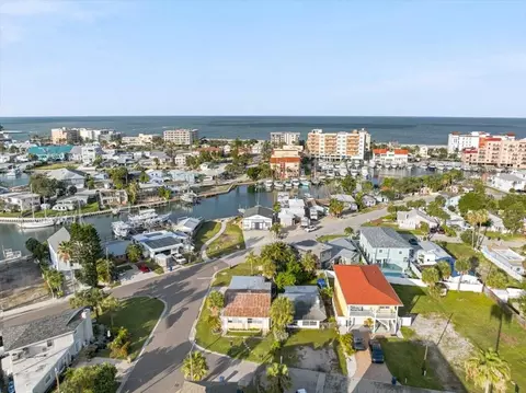 View/Area - 13104 4th St E, Madeira Beach, FL 33708 photo 15 of 21