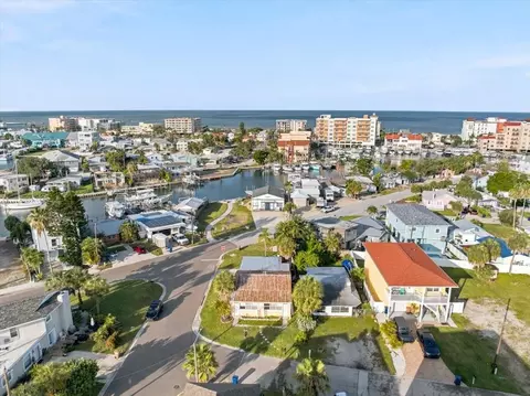 View/Area - 13104 4th St E, Madeira Beach, FL 33708 photo 16 of 21
