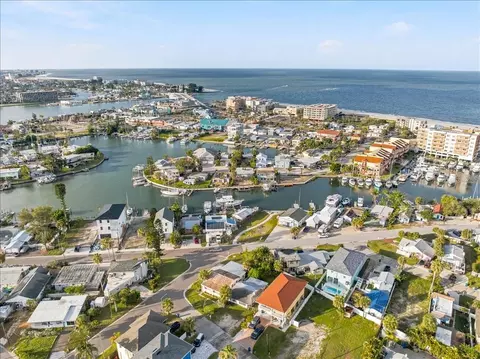 View/Area - 13104 4th St E, Madeira Beach, FL 33708 photo 2 of 21