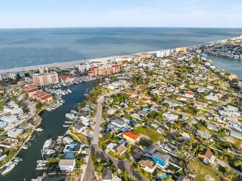 View/Area - 13104 4th St E, Madeira Beach, FL 33708 photo 11 of 21