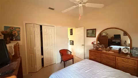Bedroom - 3671 E Arbor Lakes Dr, Hernando, FL 34442 photo 2 of 4