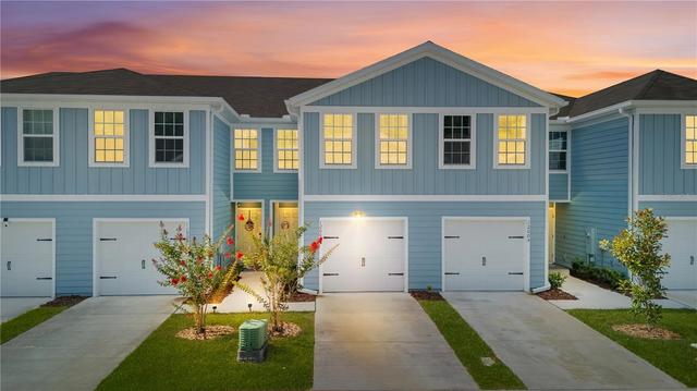 12003 Grizzly Ln, New Port Richey, FL 34654