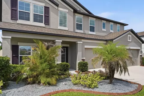 Exterior - 18682 Malinche Loop, Spring Hill, FL 34610 photo 2 of 8